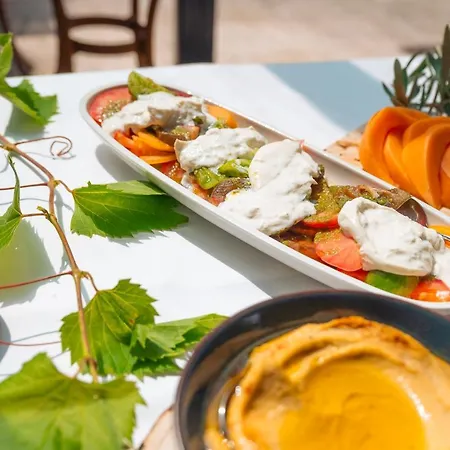 La Vicha, The Originals Relais 4* Aubais