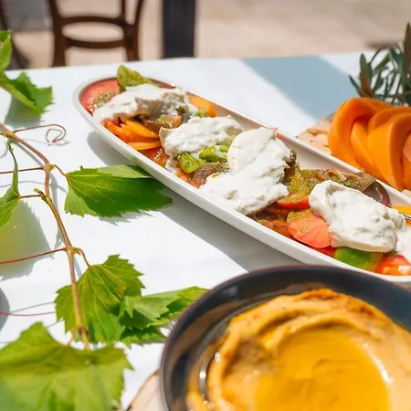 La Vicha, The Originals Relais 4* Aubais