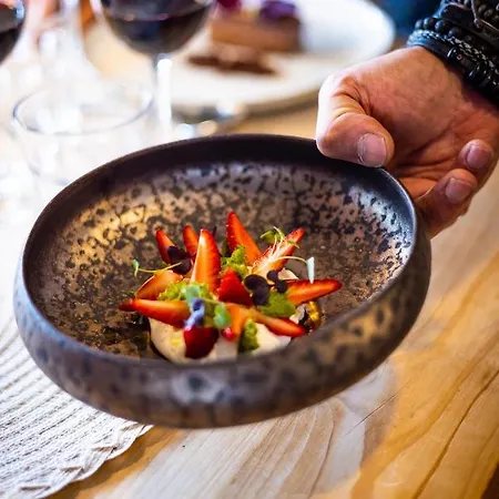 Szálloda La Vicha, The Originals Relais 4*