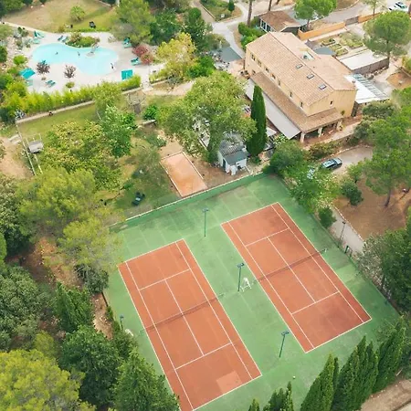 La Vicha, The Originals Relais Szálloda 4*