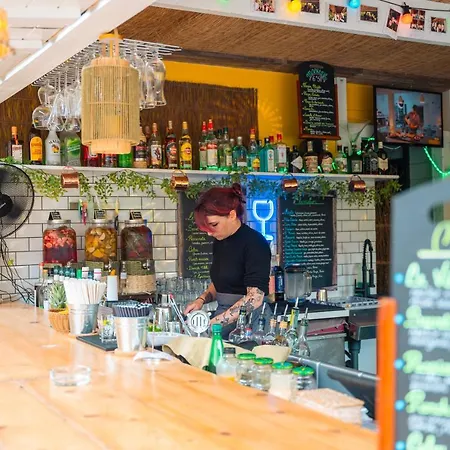 La Vicha, The Originals Relais Aubais