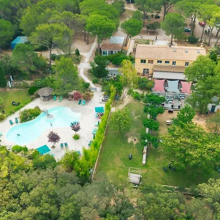 La Vicha, The Originals Relais 4* Aubais