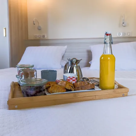 La Vicha, The Originals Relais Aubais