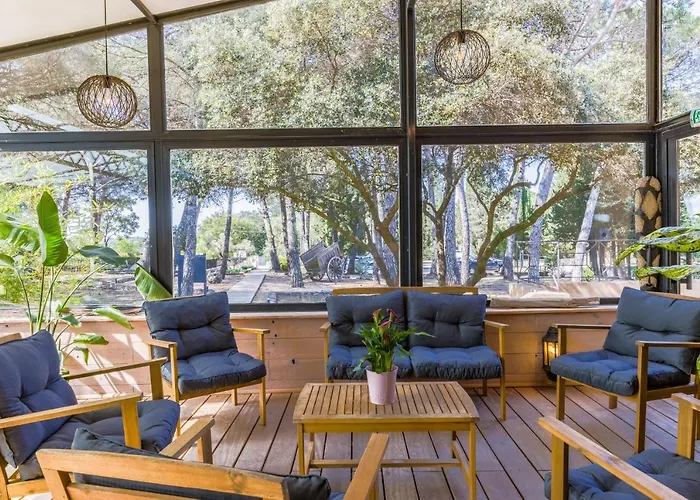 La Vicha, The Originals Relais Aubais