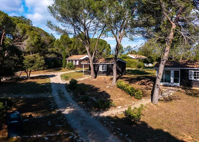 La Vicha, The Originals Relais Ξενοδοχείο Aubais