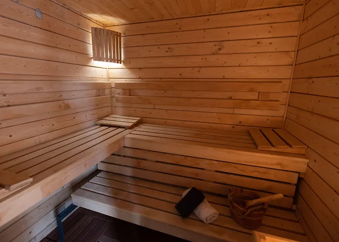 La Vicha, The Originals Relais 4* Aubais